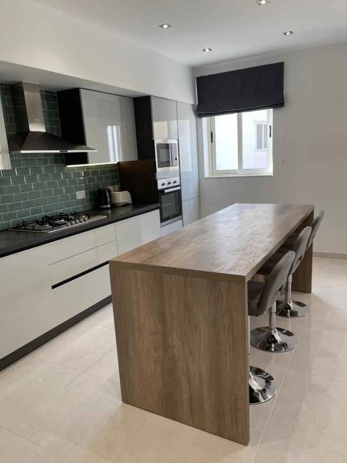 Sunset Modern Apt Near The Beach Birżebbuġa Exterior foto